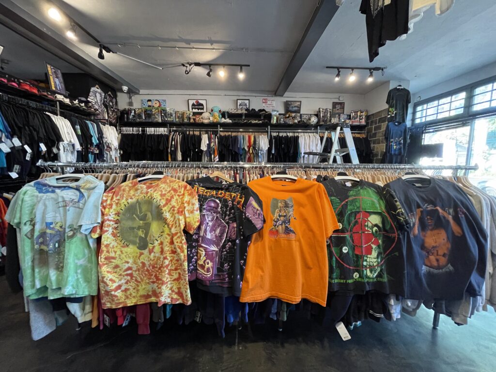 Secondhand Hustle 916 - Vintage Clothing in Sacramento